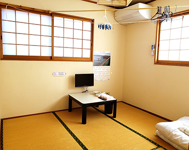 ビジネスの宿かめりあ部屋